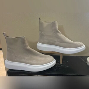 Nurture Atna Suede High Top Platform Sneaker Booties Khaki Comfort Size 11